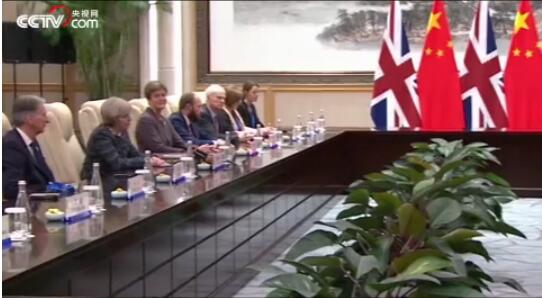 Ӣ�������L�A�����ɼ��� ����ɯ��÷��(hu��)���ء��T�����᣿