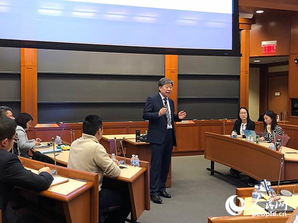 �������F(tu��n)���¾���ϯ����ϯ��(zh��)�й�?g��u)������ڹ����W(xu��)���v���v����(li��n)�W(w��ng)�r(sh��)�����̘I(y��)ģʽ������W(w��ng)ӛ�ߏ����x�z��