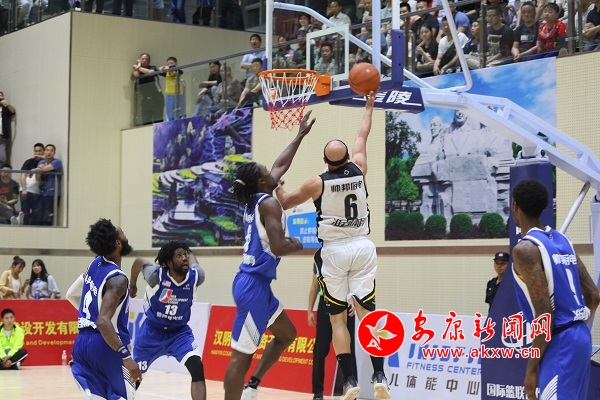 比賽現(xiàn)場 (3).JPG